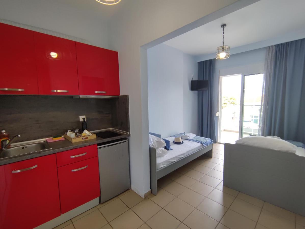 Celeste Deluxe Apartments Скала Потамияс Екстериор снимка